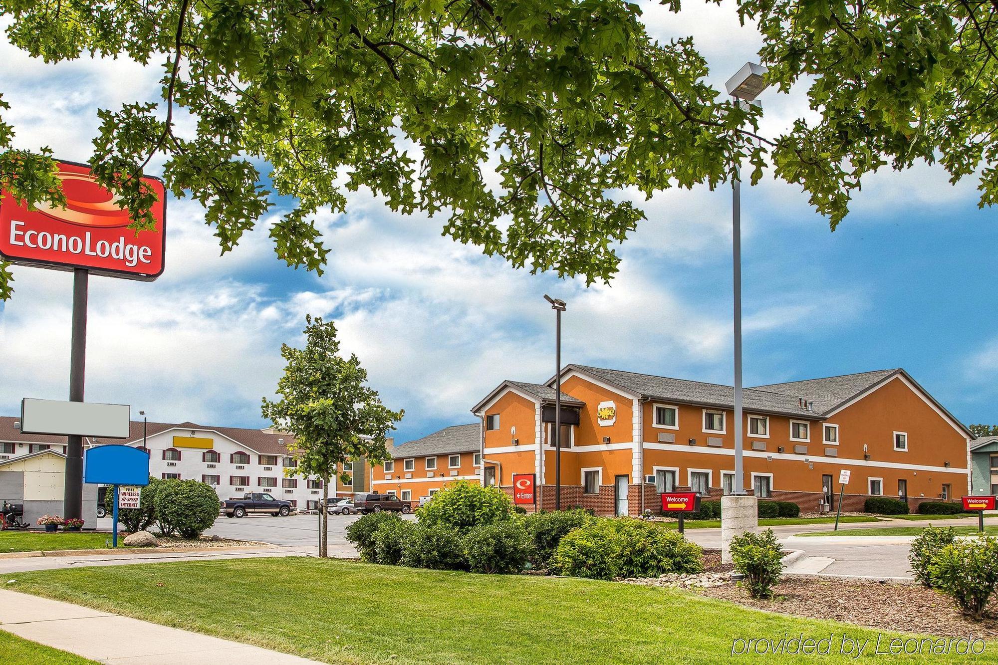 Econo Lodge Сідар-Рапідс Екстер'єр фото