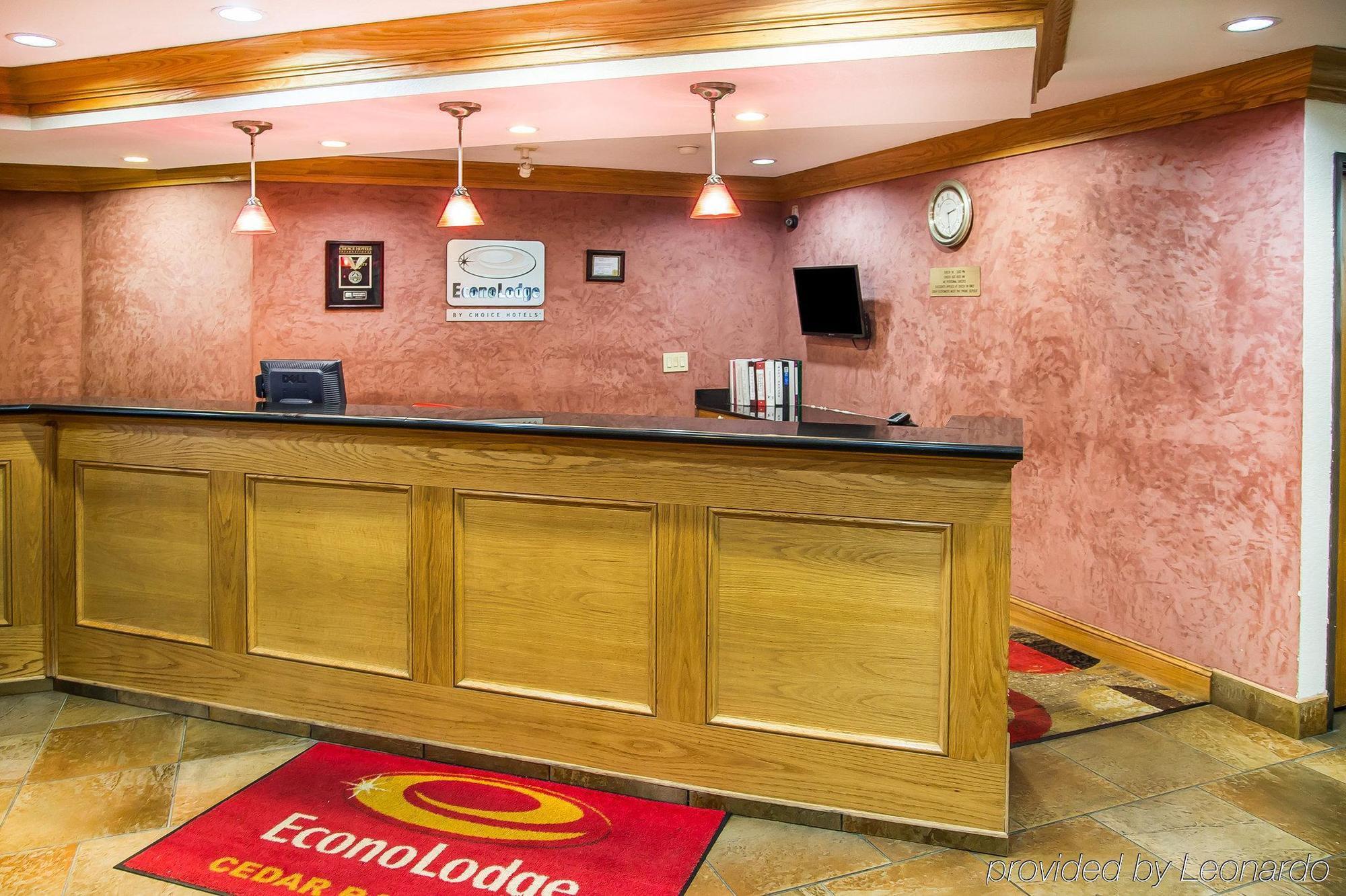 Econo Lodge Сідар-Рапідс Екстер'єр фото